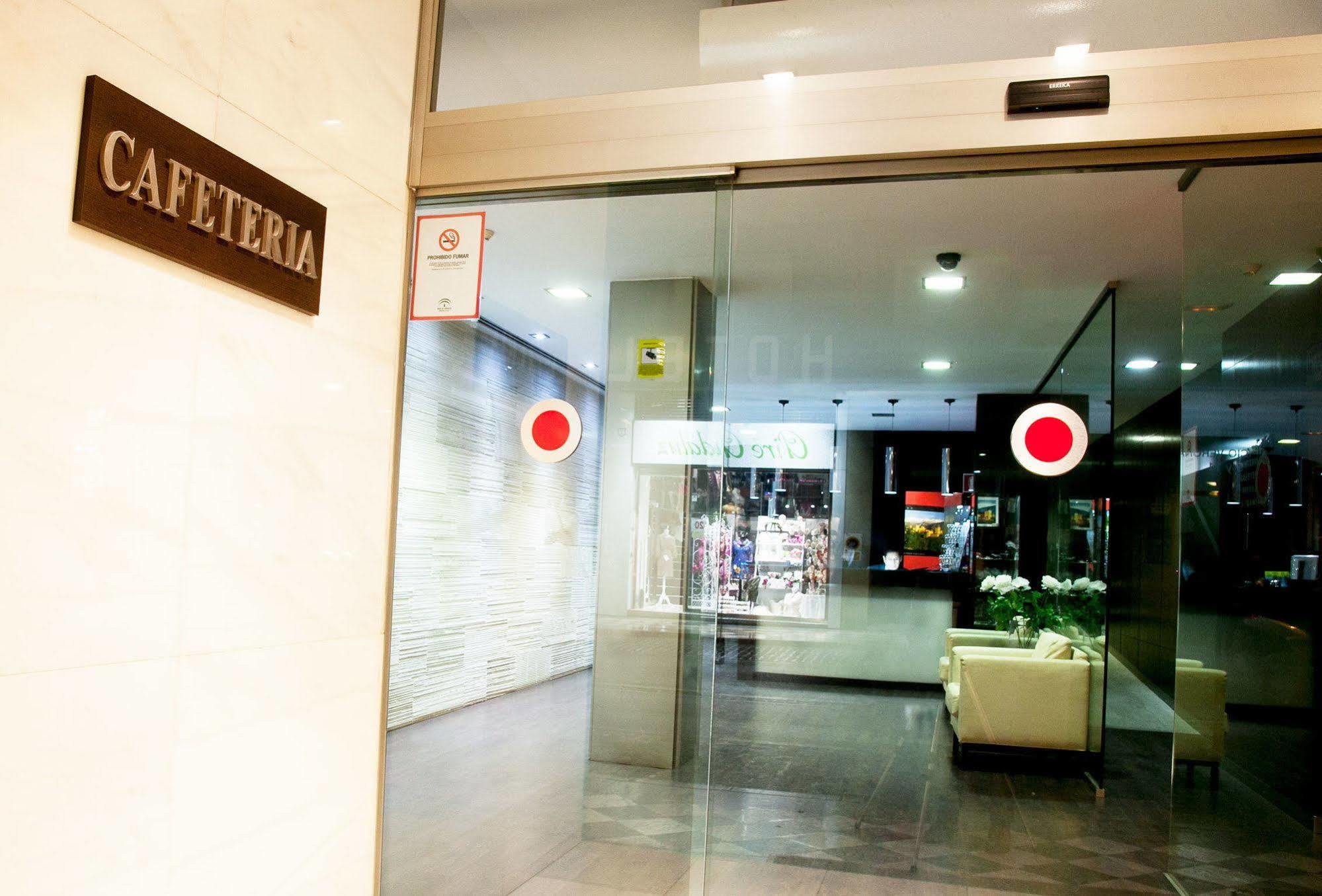 Hotel Universal Granada